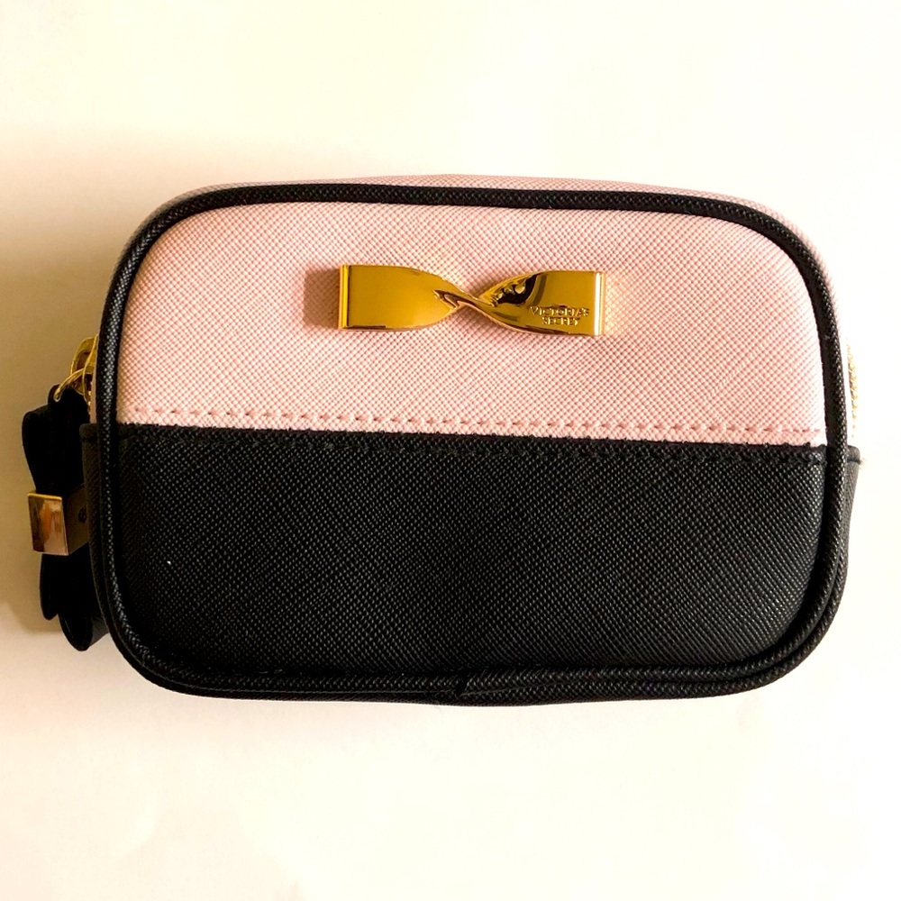 Super Cute 💞Victoria Secret Cosmetic Case NWOT